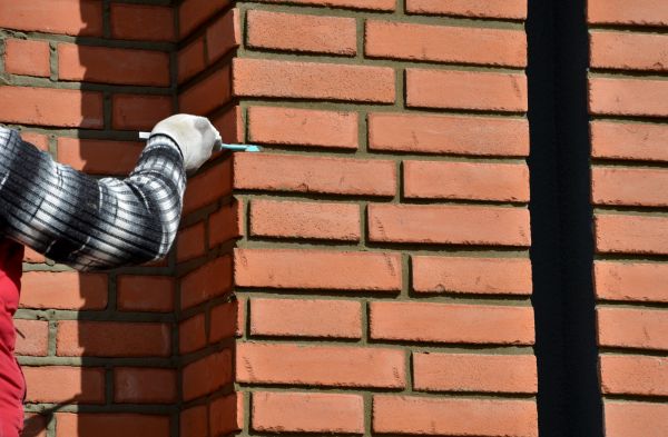 Brick House Repair in Everett