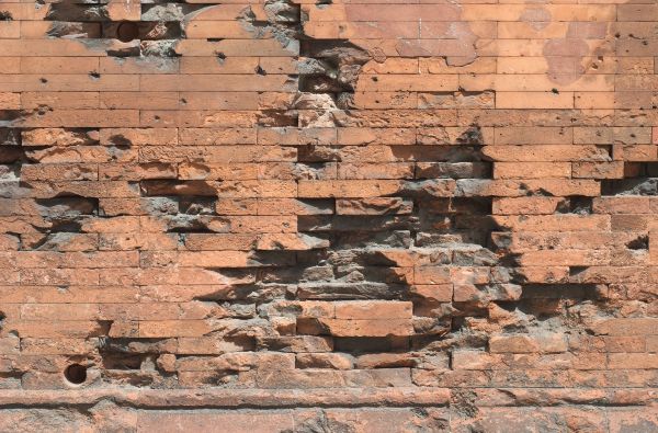 Damaged Brick Repair in Everett