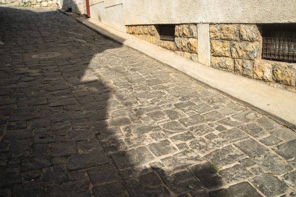 Stone Sidewalk Repair in Everett