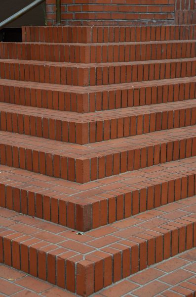 Staircase Brick Repair in Everett